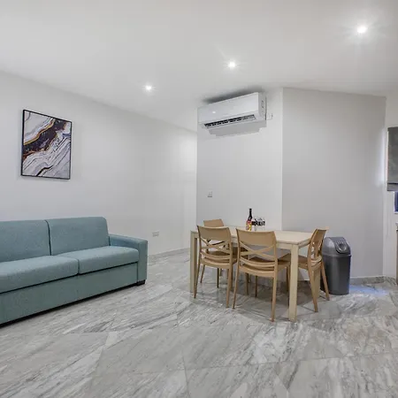 New Listing - 2br In The Heart Of By Sf Homes Lägenhet Sliema